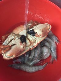 超好吃的香辣蟹虾做法图解2)