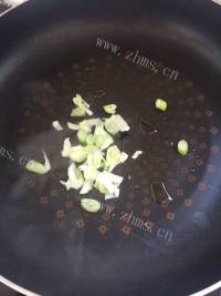 唇齿留香的西红柿鸡蛋面做法图解2)