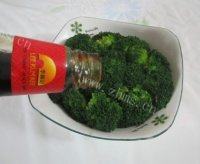 回味的蚝油西兰花做法图解7)