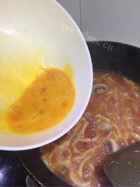 美味的西红柿面做法图解7)