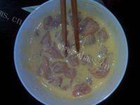 美味的溜肉段做法图解2)