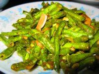 色味俱全的酱焖豆角
