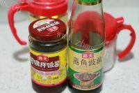 家常菜芹菜炒牛肉做法图解2)