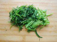 夏日凉拌茴香菜做法图解2)
