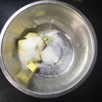 自制焦糖苹果派做法图解2)