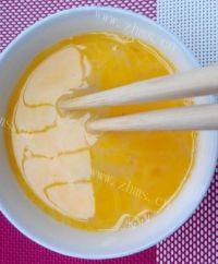 家常青椒炒鸡蛋做法图解4)
