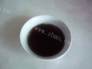 十分可口的红烧鲫鱼做法图解4)