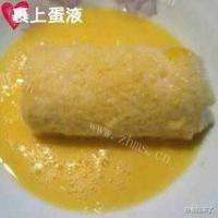 自制香蕉吐司卷做法图解4)