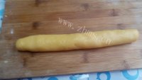 自制豆沙酥做法图解4)