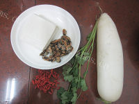 淡菜萝卜豆腐汤做法图解1)