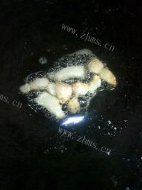 美味可口的猪肉炒鲜笋做法图解5)