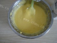 自制香葱肉松蛋糕卷做法图解6)