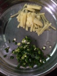 早餐菠菜香菇瘦肉粥做法图解10)