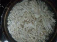家常菜爽口金针菇做法图解4)