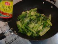 饱满的蒜香油麦菜做法图解6)