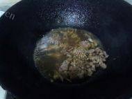 滑爽的肉末烧豆腐做法图解3)