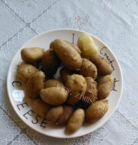 DIY香煎小土豆做法图解1)