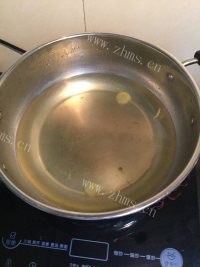 简单的凉拌豌豆苗做法图解4)