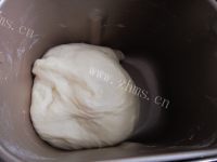 唇齿留香的酸奶红豆排包做法图解5)