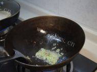 妈妈教我做香菇油菜做法图解4)