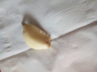 易做的腊八蒜做法图解1)