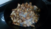 美味的干煸肉做法图解3)