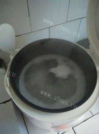 美味早餐水果粥做法图解1)