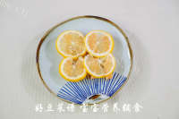 五彩缤纷水果串烧做法图解3)
