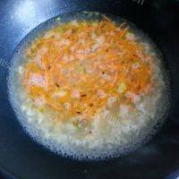 清脆爽口的胡萝卜疙瘩汤的做法图解六