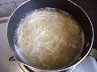 肉香浓郁的肉丸面做法图解5)