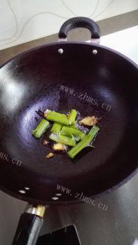 家常菜萝卜炖牛肉做法图解3)