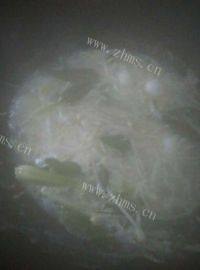 诱人的炸酱面做法图解10)
