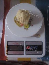 美味十足的韩国烤馒头做法图解4)