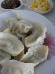 好吃的西葫芦鸡蛋饺子做法图解9)