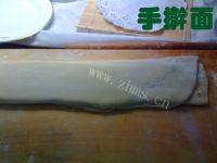 常吃不腻的手擀面做法图解7)
