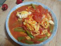 家常菜西红柿尖椒炒鸡蛋