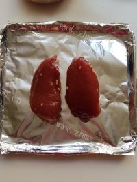 自制叉烧肉炒云梦鱼面做法图解2)
