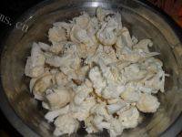 简单易做的花菜炒肉做法图解2)
