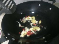 炒青豆做法图解2)