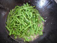 家常菜蒜泥豆角做法图解12)