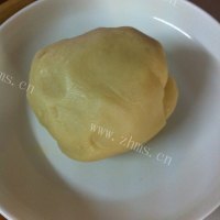美味的苏式鲜肉馅饼做法图解2)