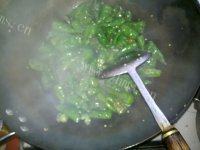 妈妈教我做虎皮尖椒做法图解4)
