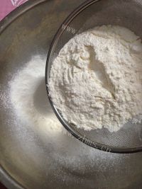香喷喷的玛格丽特饼干做法图解2)