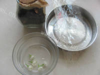 美味水果朗姆酒花茶果冻做法图解1)