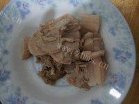 酸菜氽白肉做法图解6)