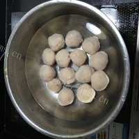 美味的清汤鱼圆做法图解9)
