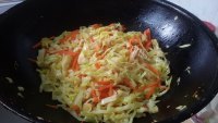 超级下饭的油渣胡萝卜炒包菜的做法图解九