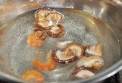 海鲜炒粉做法图解2)
