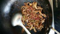 美味的快手版葱爆羊肉做法图解6)