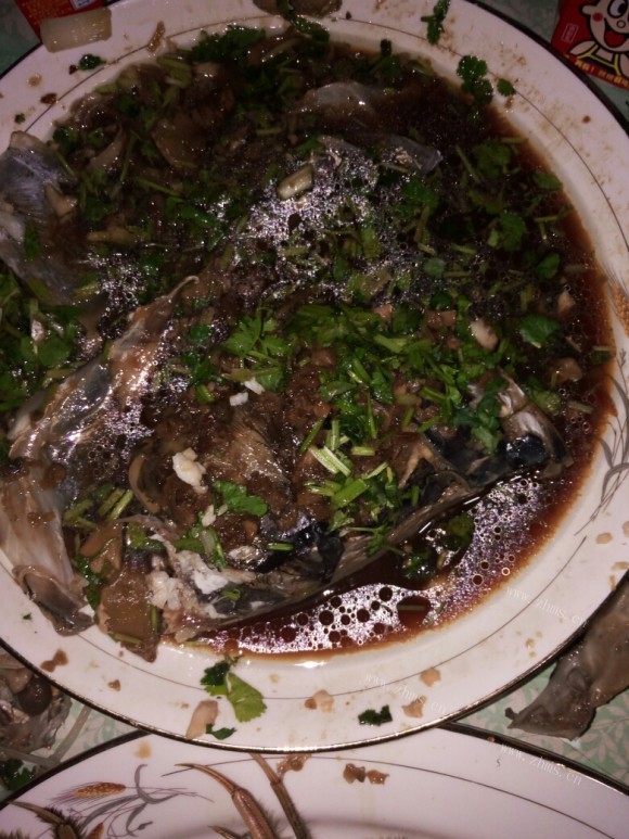 珍馐美味的剁椒鱼头